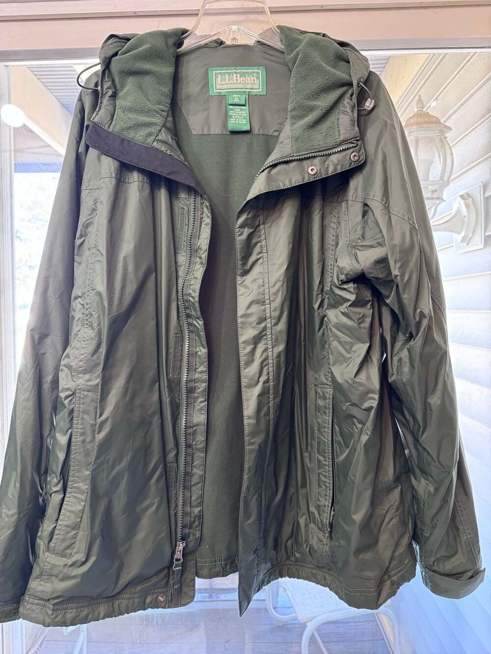 PERCECT FOR FALL L. L.BeanXL Warm-Up Rain Jacket Fleece-Lined Hooded Windbreaker